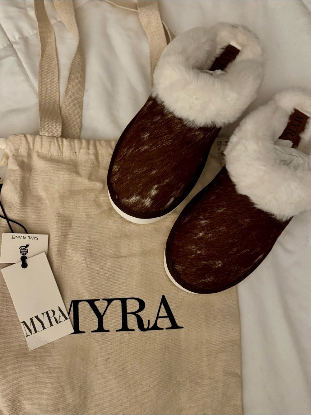 MYRA Cowhide Leather Slippers Fur Sherpa Lined Western Boutique Shoes